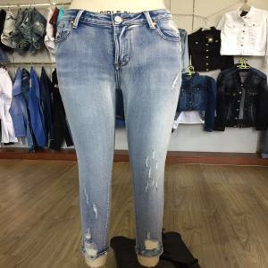 tẩy trắng rách quần jean skinny WS109057