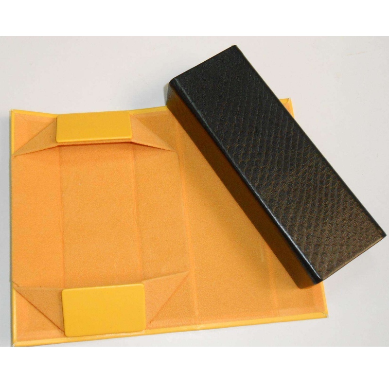 hộp giấy có thể gập lại một mảnh với kích thước và logo