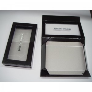 hộp giấy cứng với cửa sổ PET