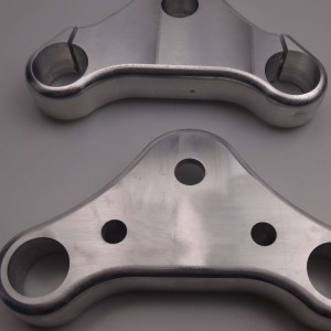 Ô tô tùy chỉnh phụ tùng