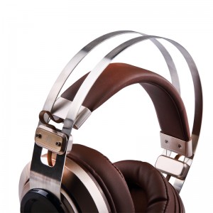 Tai nghe chơi game kim loại PRO 2018 loại bỏ tiếng ồn 7.1 với công nghệ rung