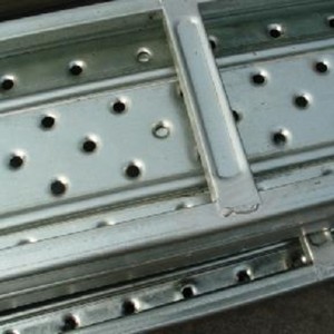 Tấm ván thép mạ kẽm 250 chiều rộng