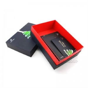 Nhà máy Trung Quốc Bán buôn trực tiếp Logo tùy chỉnh In giấy Giáng sinh Hộp quà