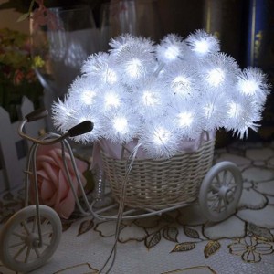 Đèn LED Snow Pompon Chuỗi màu Đèn dây màu Trang trí cho Giáng sinh / Ngày lễ / Đám cưới / Tiệc