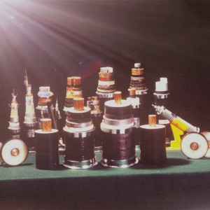 Cáp lõi đơn DC 300mm chống nước Cáp đồng cao áp 220KV