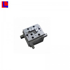 Nhà cung cấp Trung Quốc thiết kế mới ép đùn khuôn làm bằng nhựa