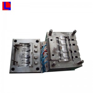 khuôn cao su có độ chính xác cao làm phụ tùng ô tô phun / thổi / đùn khuôn