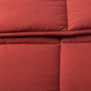 Rắn màu quilted Hollow Fiber Comforter