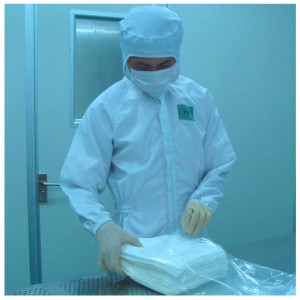 Công ty may TOWER cung cấp dịch vụ tùy biến quần áo chống tĩnh điện