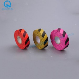 PVC sọc in khảo sát gắn cờ băng