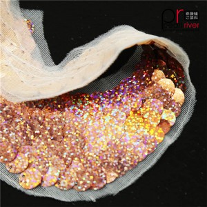 miếng dán hình trái tim màu hồng