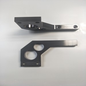 Phụ tùng đồng thau cho các thiết bị công nghiệp