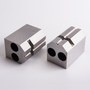 tùy chỉnh làm cho tất cả thép lạnh rèn kẹp vít chết chính