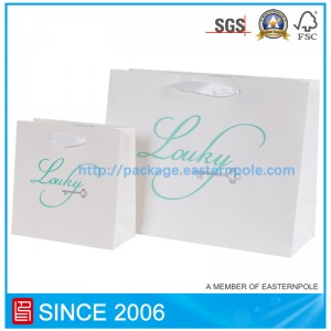 Vật liệu tái chế túi giấy đựng quần áo