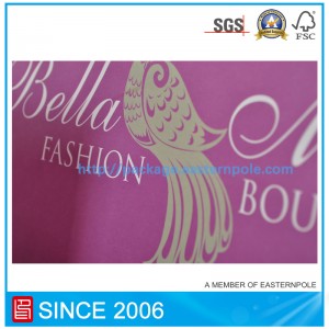 Túi giấy màu tím có tay cầm thắt nút