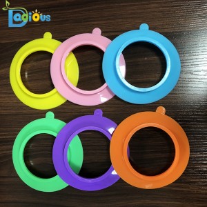 Cấp thực phẩm Sucker Silicone BPA Hút silicone miễn phí cho tấm tre Bát tre chống trượt với vòng đặt