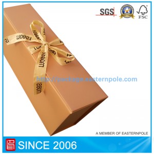 Hộp đóng mở tùy chỉnh với ruy băng