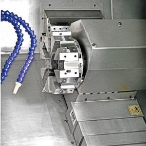 Trung Quốc sản xuất máy tiện CNC tháp pháo thủy lực với ụ