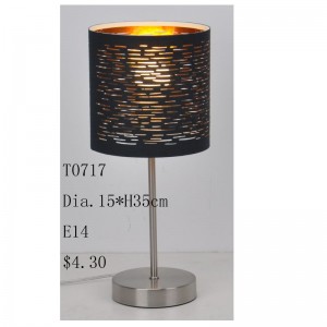 Đèn bàn với bóng vải cắt laser