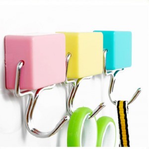 Móc từ nhựa mạnh mẽ