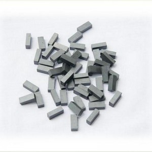 Nam châm Ferrite trong đặc điểm kỹ thuật khác nhau