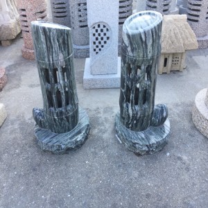 Đèn lồng đá Chạm khắc đá và điêu khắc Thủ công tinh khiết tự nhiên Độc đáo