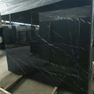 Đá cẩm thạch Nero Marquina sọc trắng