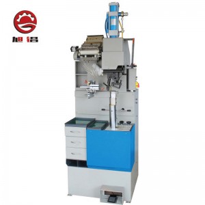 Giày làm ngón chân kéo dài