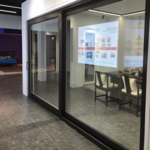 Cửa kính trượt