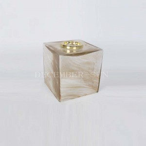 phụ kiện phòng tắm kính với máy bơm kim loại