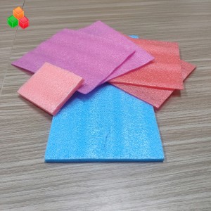 mềm esd đen trắng epe đóng gói tấm xốp cho máy \/ thiết bị điện tử vận ​​chuyển đóng gói bảo vệ