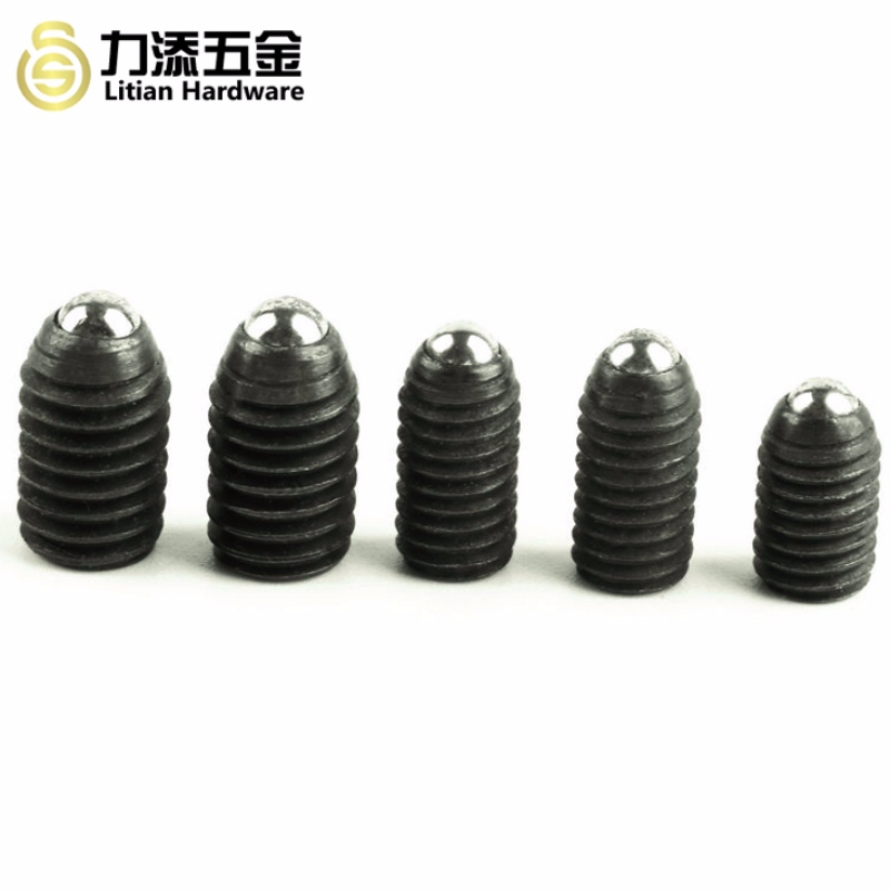 Black-kẽm-M2-M16, cầu chì bằng thép gai.