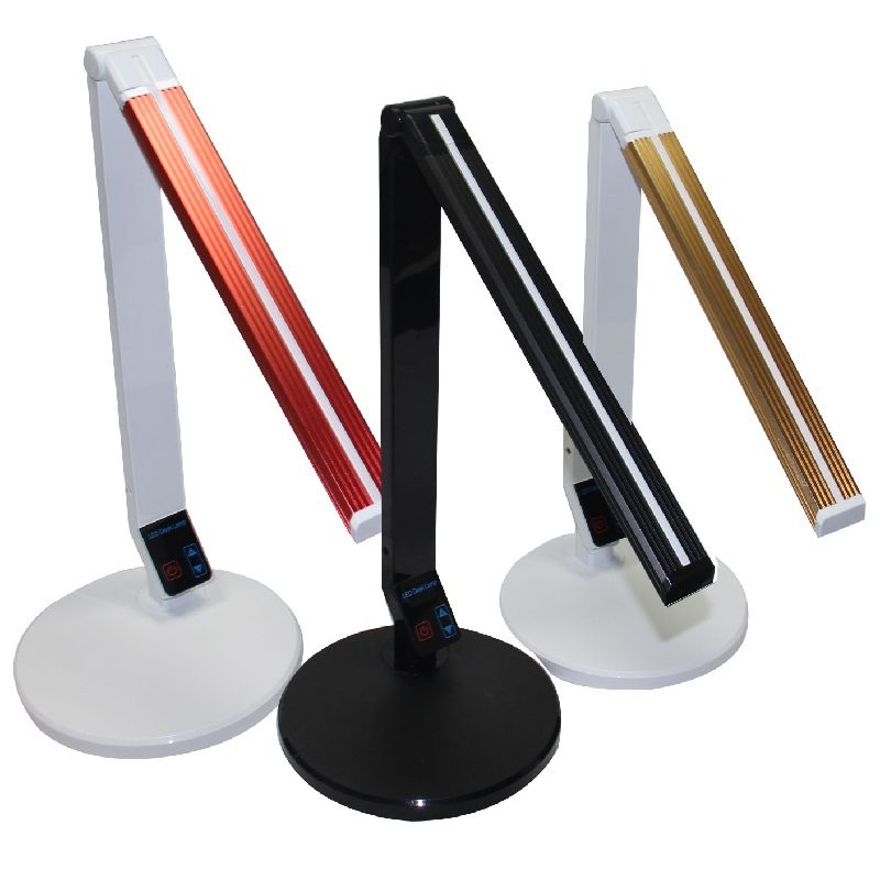 183 Bàn trống, ngủ sâu, hấp thụ từ từ từ, đèn bảo vệ mắt của sinh viên ánh sáng.