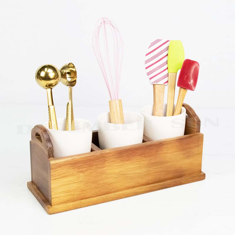 Dụng cụ và dụng cụ nhà bếp thân thiện với người dùng