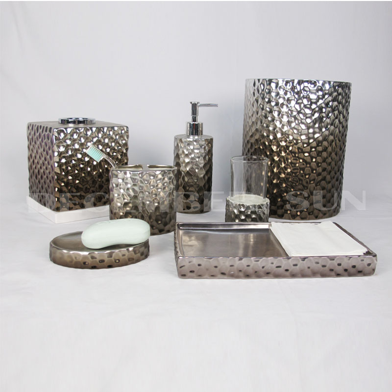 2019 Bộ phụ kiện phòng tắm bằng gốm bán chạy