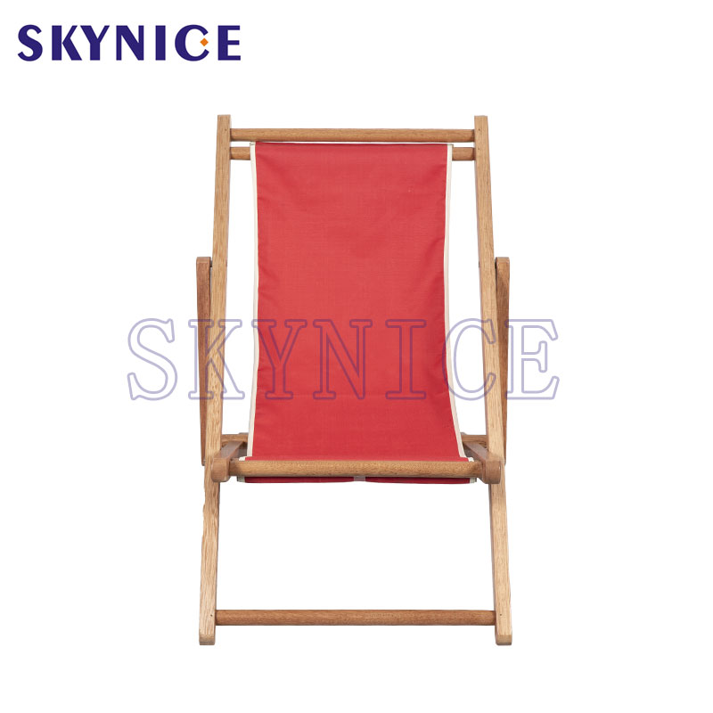 Ghế gỗ đơn giản cho trẻ em