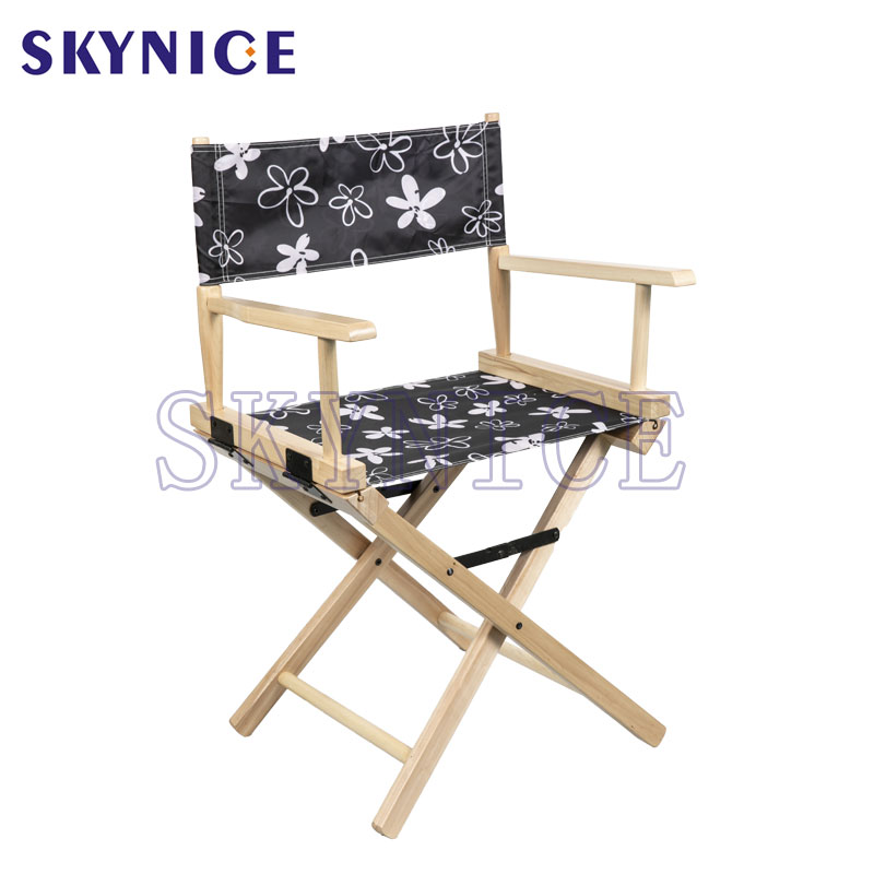 Ghế giám đốc có thể gập lại bằng gỗ có logo