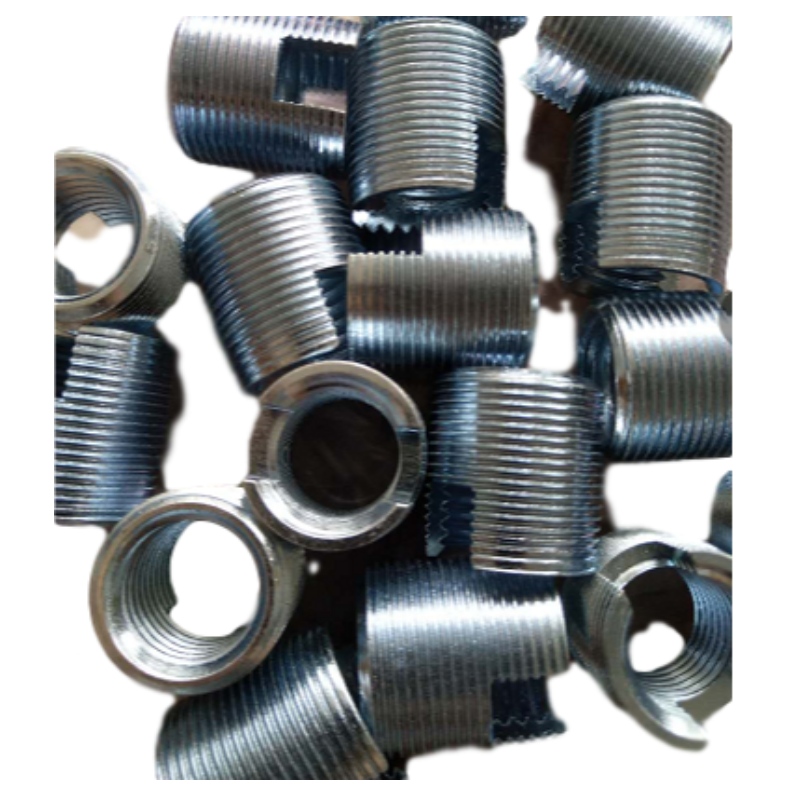 302 000 040.500 302 M4 * 0.7 * 6.5 * 0.75 * 8L tự chèn chỉ chèn với khe cắt