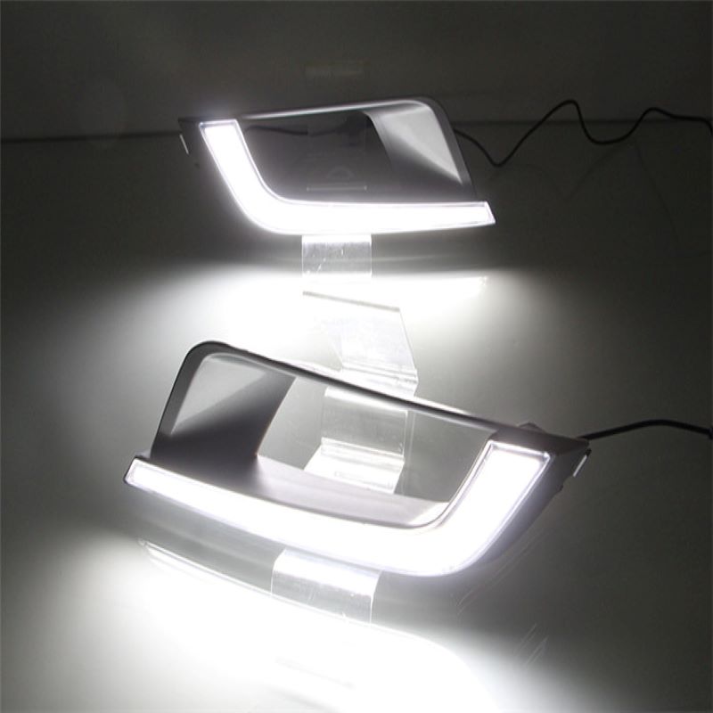 Ánh sáng chạy ban ngày cho...