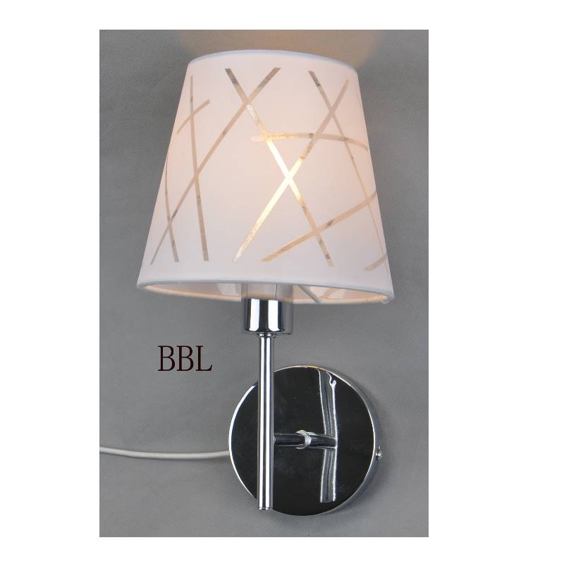 Đèn tường có rèm vải