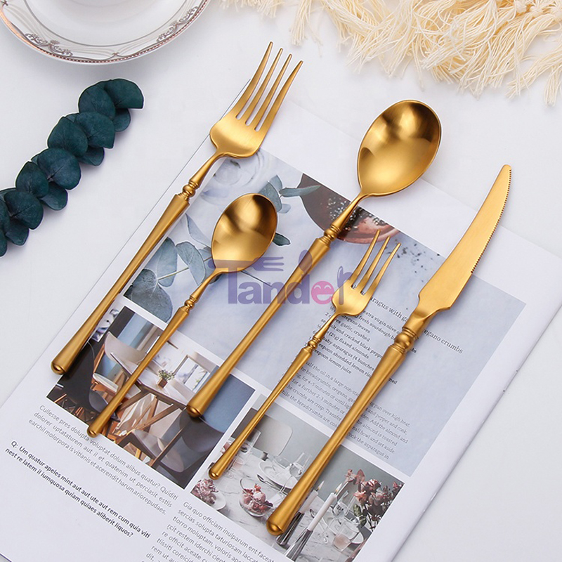 Đánh bóng giày, lưỡi dao, lưỡi dao, muỗng nĩa và dao cho các sự kiện