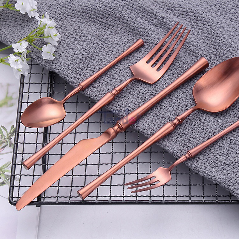 Châu Âu besteck pvd phủ thép không gỉ đám cưới phẳng kim loại vàng hồng dao kéo thiết lập