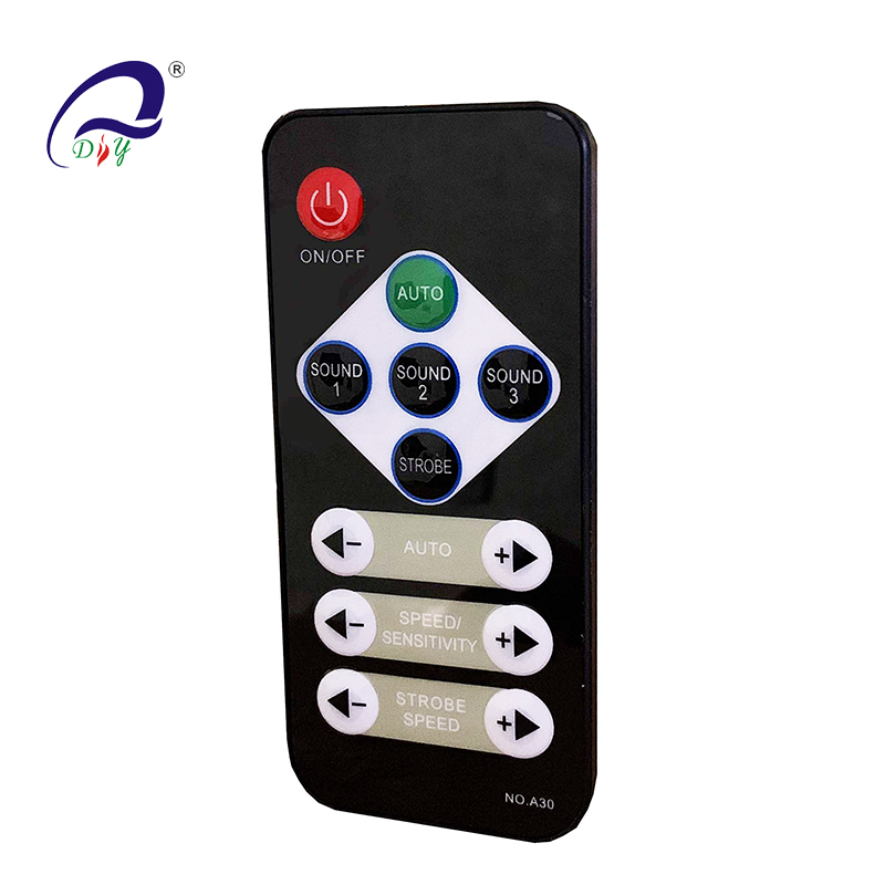 Con búp bê chân vịt hầm