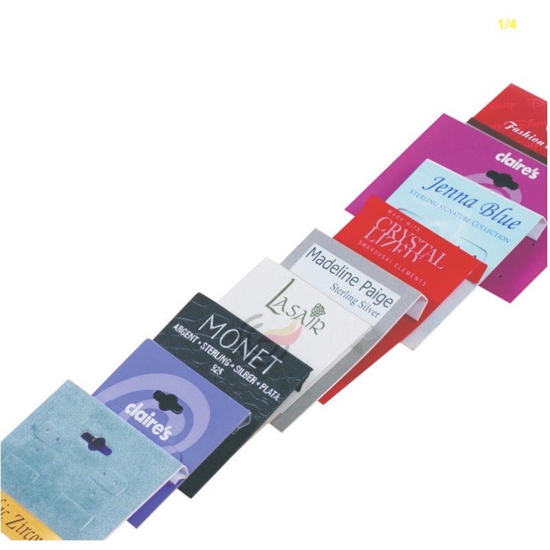 Thẻ trang sức bằng nhựa