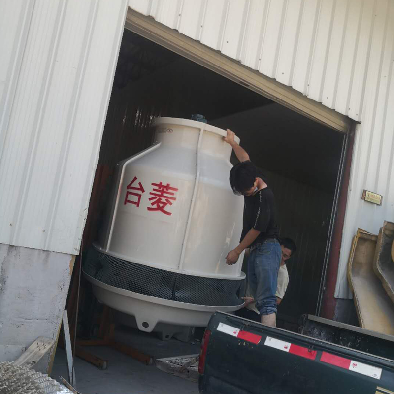 Tháp giải nhiệt dòng chảy ngược dòng chảy 23,4M3 \/ H