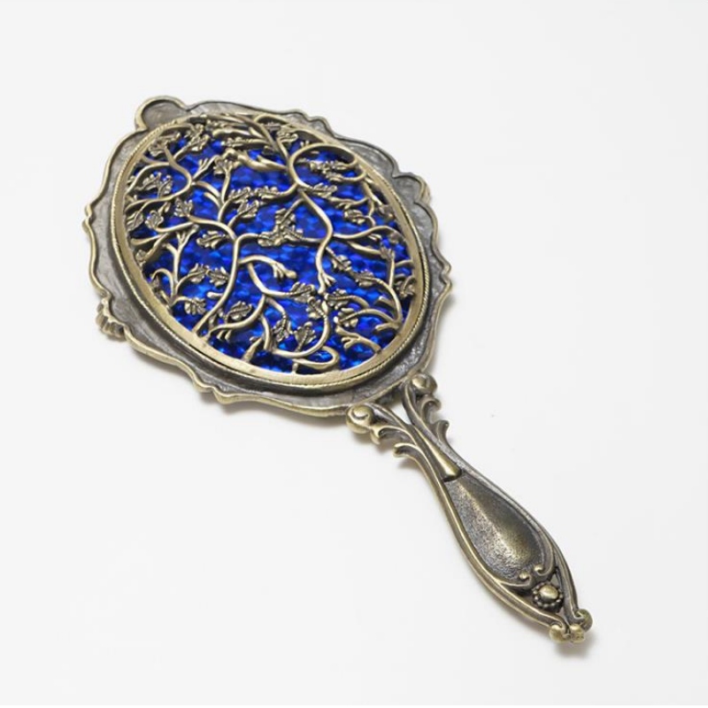 Ngôi nhà sáng tạo, đồ trang điểm kỹ xảo, đồ nghề kim loại gương, món quà sinh nhật.