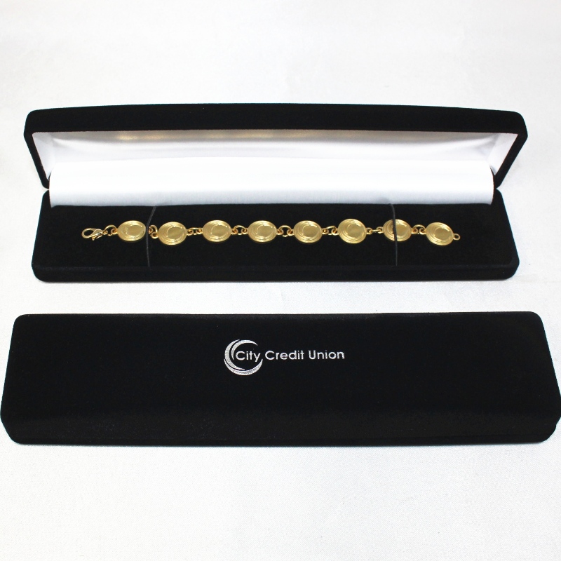 D-11 hộp nhung đen bán buôn tùy chỉnh cho huy hiệu & vòng cổ