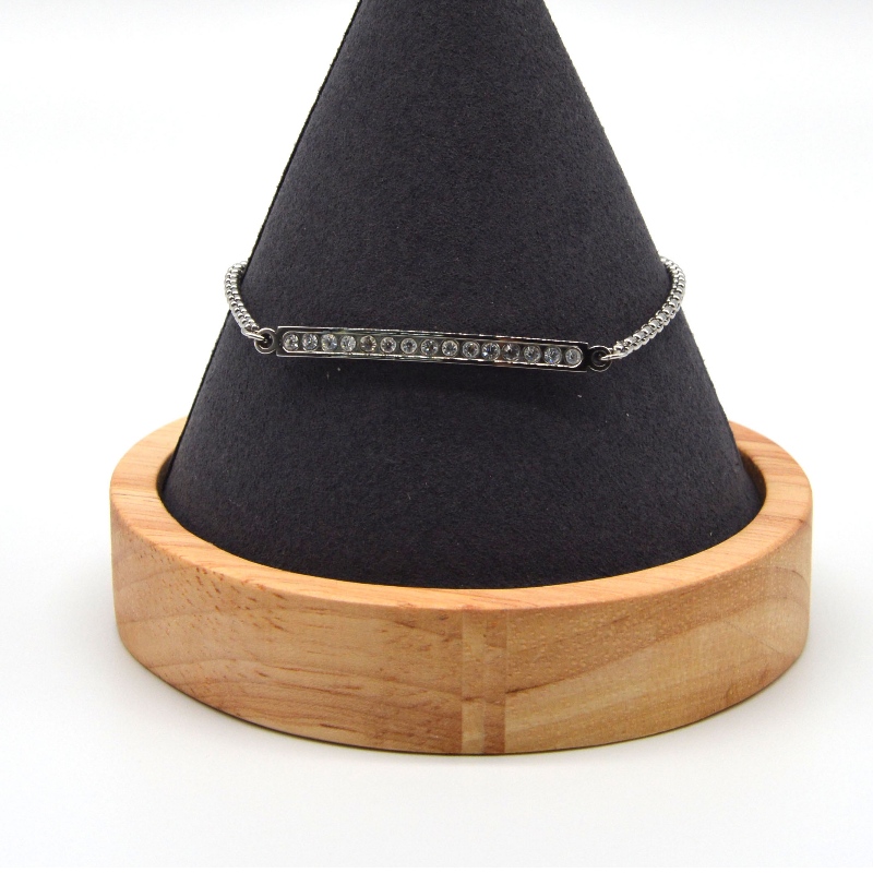 Dây buộc sắt thép nhúng chàm.