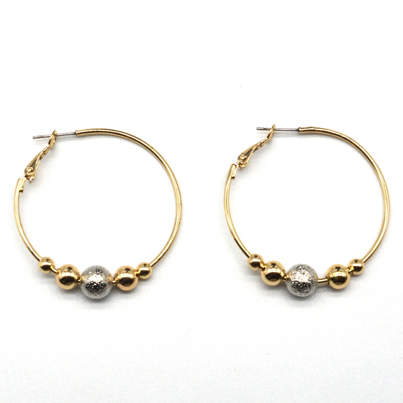 khuyên tai kim loại Thép