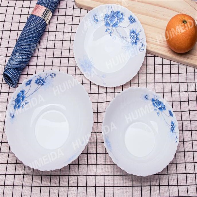 Giấy trắng trắng, kính trắng... tô mờ... đôi mắt thủy tinh dẻo dẻo dẻo